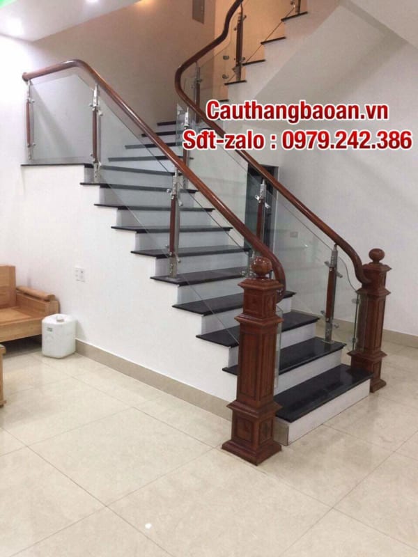 Cầu thang kính gỗ đẹp tại Hà Nội, Lan can cầu thang kính cường lực đẹp nhất