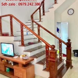 Báo giá cầu thang kính lan can kính đẹp tại Hà Nội