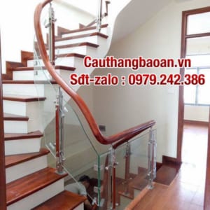 Cầu thang kính lan can kính cường lực, Báo giá cầu thang kính đẹp