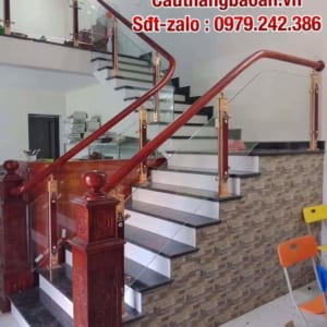 Cầu thang kính gỗ, Cầu thang kính đẹp tại Hà Nội