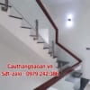 Cầu thang kính tay vịn gỗ đẹp nhất Hà Nội, Lan can kính cường lực