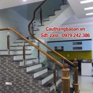 Cầu thang lan can kính đẹp tại Hà Nội, Cầu thang kính tại Hà Nội