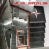 Cầu thang gỗ kính tại Hà Nội