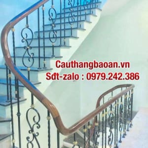 Cầu thang sắt nghệ thuật đẹp, Cầu thang sắt tại Hà Nội