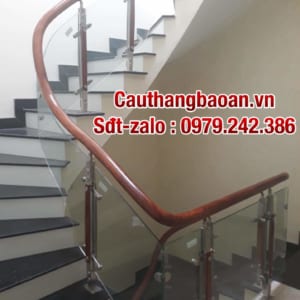 Mẫu cầu thang kính, Mẫu cầu thang kính tay vịn gỗ đẹp