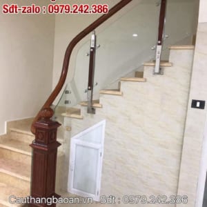 Cầu thang kính đẹp hiện đại, Cầu thang kính gỗ đẹp