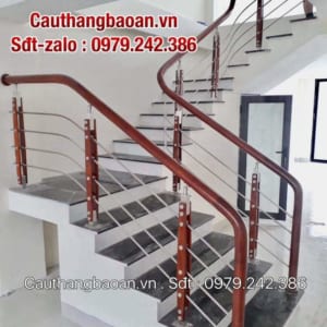 Cầu thang inox gỗ đẹp tại Hà Nội, Cầu thang inox tay vịn gỗ