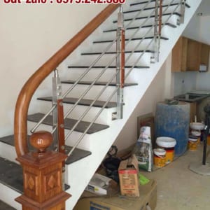 Báo giá cầu thang inox tay vịn gỗ đẹp hiện đại