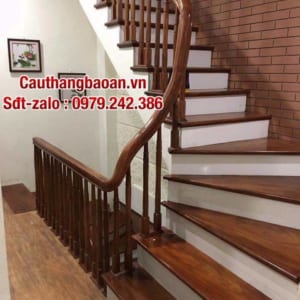 Cầu thang gỗ đẹp tại Hà Nội