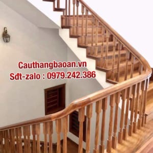 Cầu thang gỗ lan can gỗ