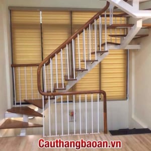 Cầu thang xương cá đẹp nhất Hà Nội