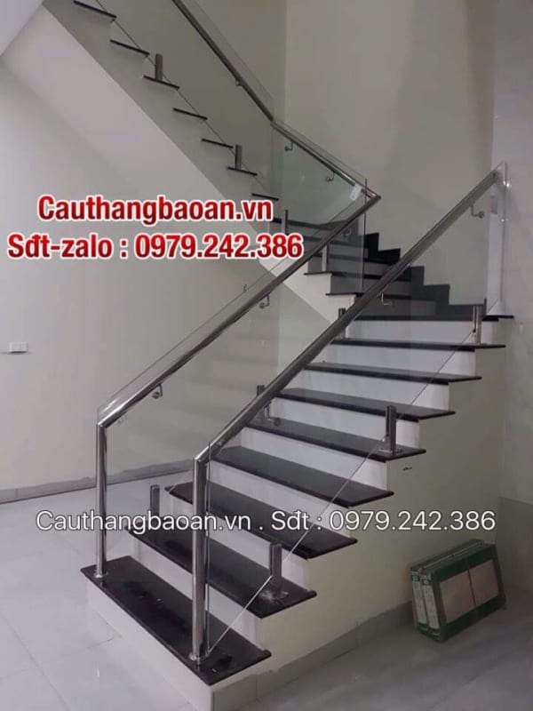 Cầu thang gỗ kính, Cầu thang gỗ kính đẹp, Cầu thang kính cường lực ở Hà Nội, Lan can kính tay vịn inox