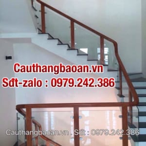 Cầu thang kính gỗ đẹp ở Hà Nội, Mẫu lan can cầu thang kính đẹp nhất