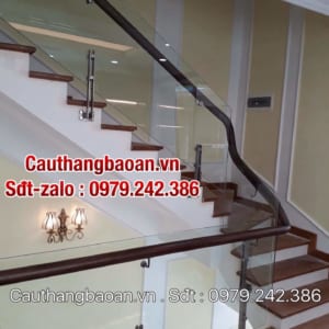 Báo giá cầu thang kính, Lan can kính cường lực đẹp tại Hà Nội