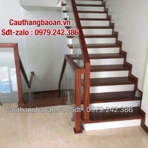 Cầu thang kính gỗ đẹp, Cầu thang kính cường lực hiện đại