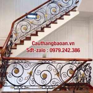 Báo giá cầu thang sắt nghệ thuật, lan can cầu thang sắt nghệ thuật tay vịn gỗ đẹp nhất Hà Nội