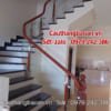 90+ mẫu cầu thang kính đẹp tay vịn gỗ, Báo giá cầu thang kính cường lực
