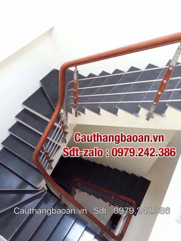 103 mẫu cầu thang inox tay vịn gỗ đẹp tại Hà Nội, Cầu thang lan can inox gỗ đẹp nhất năm 2020