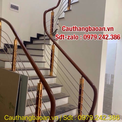 Báo giá lan can cầu thang inox đẹp tay vịn gỗ, Lan can cầu thang inox tay vịn nhựa tại Hà Nội