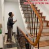 Cầu thang sắt tay vịn gỗ , Cầu thang sắt nghệ thuật , Cầu thang sắt mỹ thuật đẹp