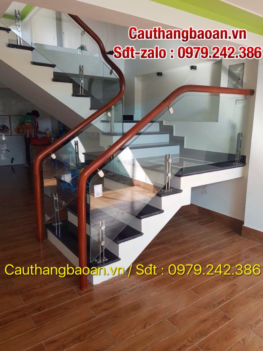 LAN CAN CẦU THANG KÍNH CƯỜNG LỰC