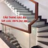 Cầu Thang Kính Đẹp Tay Vịn Gỗ . Mẫu Lan Can Cầu Thang Kính Cường Lực