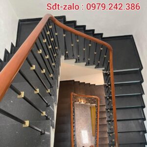 CẦU THANG LAN CAN SẮT MỸ THUẬT. TAY VỊN CẦU THANG SẮT GỖ ĐẸP