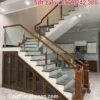 CẦU THANG KÍNH GỖ ĐẸP HIỆN ĐẠI . MẪU CẦU THANG KÍNH CƯỜNG LỰC ĐẸP